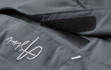 Geoff Anderson Bunda Barbarus Asim Tmavo Šedá (6)