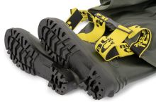 Black Cat Prsačky Green Booted Waders (2)