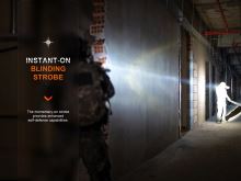 Fenix Nabíjacie Laserové Svietidlo HT30R (7)