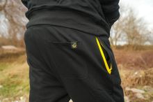 Black Cat Tepláky Black Joggers (8)