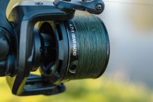 Korum Splietaná Šnúra Limitless Sinking Feeder Braid 300 m (6)