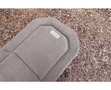 Avid Carp Lehátko Benchmark LevelTech Bed (11)