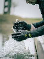 Black Cat Vodotesné Rukavice Waterproof Glove (12)