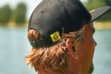 Black Cat Šiltovka Black Flat Peak Cap (6)