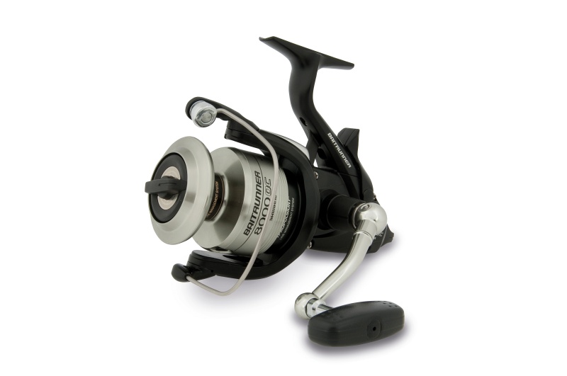 Shimano navijak baitrunner 4000 oc