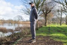 Nash Tepláky Make It Happen Badge Joggers Grey Marl (6)