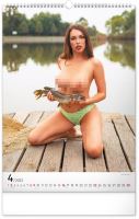 PGCZ Nástenný Kalendár Girls and Carps 2023 33×46 cm (4)