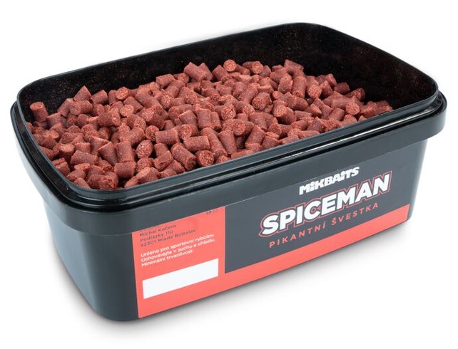 Mikbaits spiceman pelety pikantná slivka 700 g 6 mm