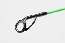 Madcat Prút White Clonk Teaser 2,1 m 150-200 g (2)