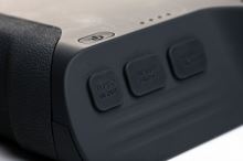 Ridgemonkey Powerbanka C-Smart 42150 mAh Šedá (6)