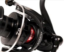 Daiwa Navijak BG Magsealed 4000 (6)