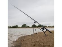 Avid Carp Stojan Lok Down Altitude Pod (8)