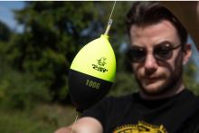 Black Cat Plavák Hard Core Beacon Float (2)