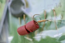 Korum Naviazané Háčiky Quickstop Hook Hairs Barbed 4 ks (2)