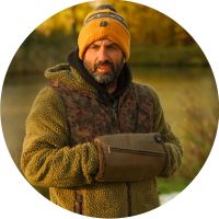 One More Cast Elektronický Ohrievač Rúk Toastia Tarsals Electronic Handwarmer One More Cast Elektronický Ohrievač Rúk Toastia Tarsals Electronic Handwarmer