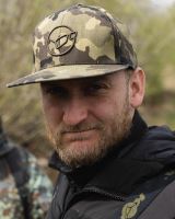 Korda Šiltovka Snapback Cap Dark Kamo (2)