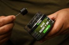 Nikl Black Halibut Pelety v Dipe Crab 250 g 15+20 mm (3)