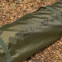 Avid Carp Brolly Revolve 60'' Brolly System (9)