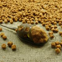 Life Orange Krmítko Method Feeder Hand Flat (2)