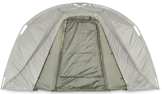 Nash predný panel titan hide pro waterproof infill.
 
 Material Aquasense s vodným stĺpcom 20 000 mm 
 Možnosť vytvorenia predného okienka vďaka dvojitému zipsu 
 Dvere je možné zrolovať a uchytiť pomocou elastických držiakov 
 Predné dvere obsahujú PVC panel, ktorý zaručí svetelnosť vo vnútri bivaku 
 Bočné búrkové panely je možné tiež zrolovať a mať tak plne otvorenú prednú časť bivaku 
 Dodávané so štyrmi Nash T kolíkmi