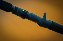 Savage Gear Akčný set Prút Multi Purpose Predator2 Trigger 2,21 m 10-30 g + multiplikátor Okuma Jaw (5)