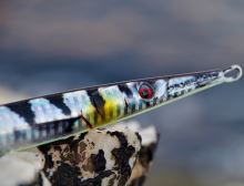 Savage Gear 3D Needle Jig Sinking Glow Zebra PHP - 6 cm 7 g (1)