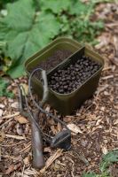 Korum Miska Divided Bait Tub (6)