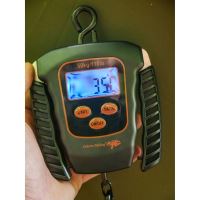 Giants Fishing Digitálna Váha Digital Scale 50 kg + Neoprénový Obal Zadarmo (9)