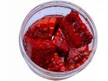 LK Baits Cuc! Corn Strawberry 50 g (1)