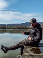 Giants Fishing Tepláky Joggers Deluxe Green (1)