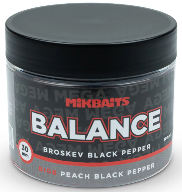 Mikbaits vyvážené boilie mega balance bigb broskyňa black pepper 300 ml 30 mm