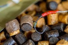 One More Cast Umelé Pelety Duté Revibed Pellet Caves (2)