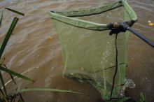 Korum Podberákova Hlava Power Folding Triangle Latex (4)