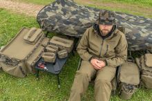 Avid Carp Stolík Revolve Bivvy Table XL (9)
