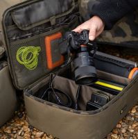 Avid Carp Puzdro Na Elektroniku RVS Tech Pack XL (5)