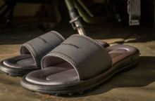 RidgeMonkey Šľapky APEarel Dropback Sliders Grey (3)