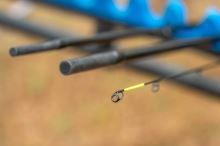 Preston Innovations Prút Monster Xtreme Distance Feeder 3,6 m 150 g (8)