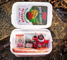 Chytil Vedierko Nástrah a Návnad Na Feeder (4)