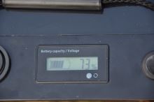 Mivardi Lithiová Batéria M-CELL 12 V 100 Ah + 20 A Nabíjačka (9)