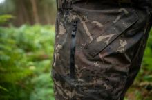 Nash Nohavice Zero Tolerance Helluva Waterproof Bib and Brace Camo (16)
